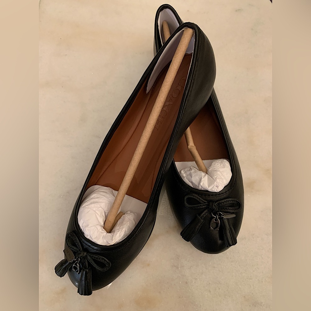 Unworn Coach Black Ballet Flats